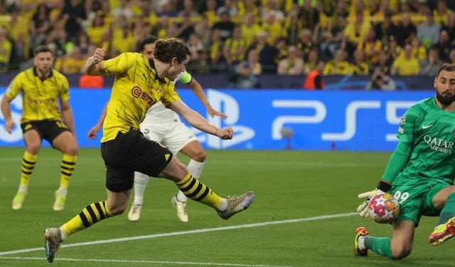 UEFA Şampiyonlar Ligi: Borussia Dortmund: 1 - Paris Saint-Germain: 0