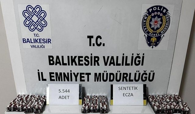 Uyuşturucu şüphelisi 2 kişiye gözaltı