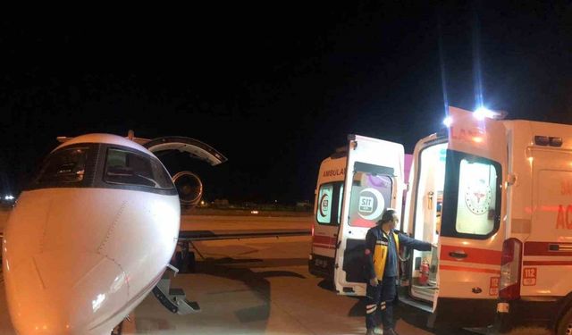 Van’da bebek hastalar ambulans uçakla İstanbul’a sevk edildi