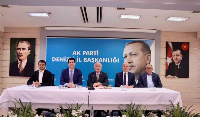 Yerel Yönetimler Başkanı Yılmaz, AK Parti Denizli teşkilatlarıyla değerlendirme yaptı