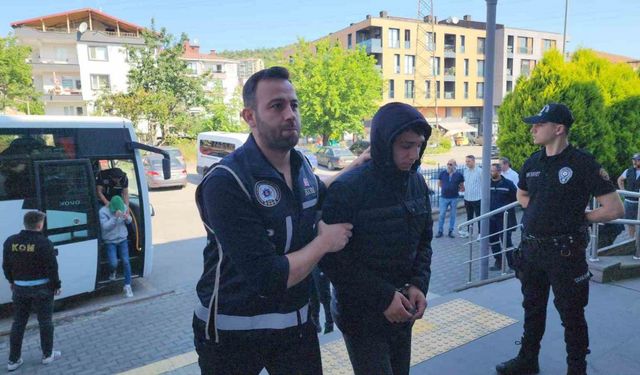 Zonguldak’ta dolandırıcılık operasyonu: 8 şüpheli adliyede