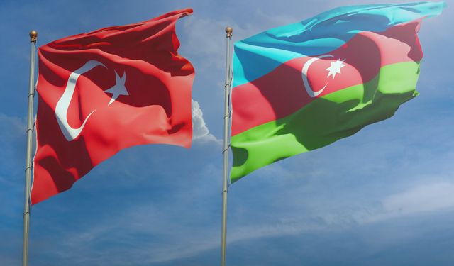 Başkan Tever'den Azerbaycan bağımsızlık günü mesajı