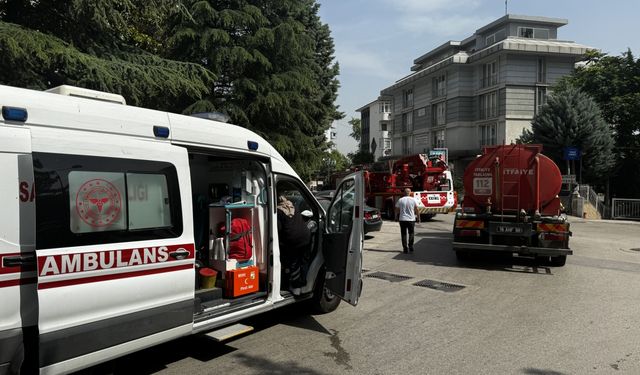 Bursa'da 2 kız kardeş mutfak tüpü değiştirirken yaşanan parlamada yaralandı