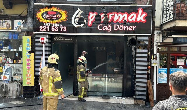 Bursa'da yangın çıkan restoran hasar gördü