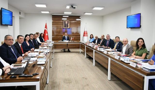 Edirne Belediye Başkanı Akın, TBB'nin Encümen Toplantısı'na katıldı