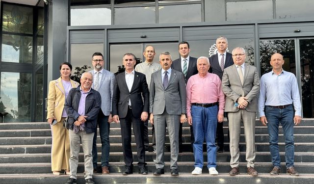 Edirne Şehir Gönüllüleri Vakfı Mütevelli Heyeti toplantısı yapıldı