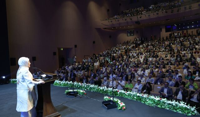 Emine Erdoğan, "Bereket, Birikim ve Beceri" mottosuyla hayata geçirilen "Anadoludakiler" projesinin tanıtımında konuştu: