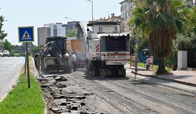 Antalya Muratpaşa'da sıfır asfalt