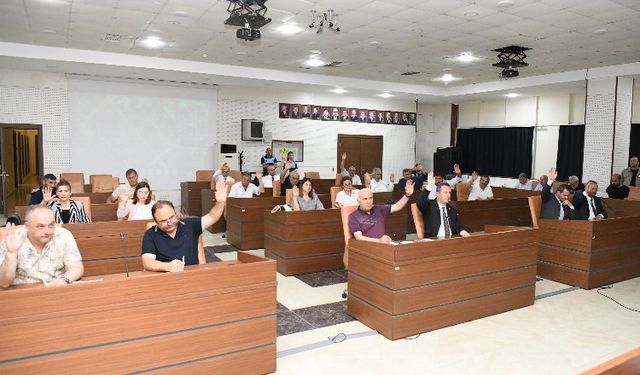 Edirne Keşan'da ulaşıma zam... Başkan Özcan'a borçlar için kredi ve devir yetkisi!