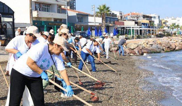 İzmir Güzelbahçe'de imece temizlik!