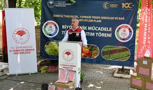 "İzmir’de üzümde ilaç kalıntısına geçit vermeyeceğiz"