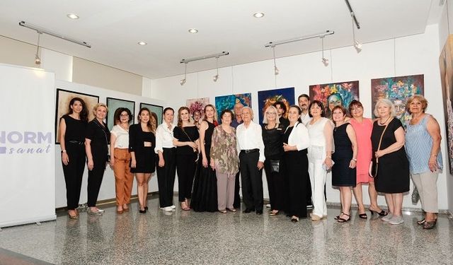 Norm Sanat Galerisi'nde yıl sonu sergisi açıldı