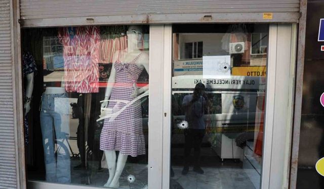 Adana’da kadın giyim mağazasına silahlı saldırı
