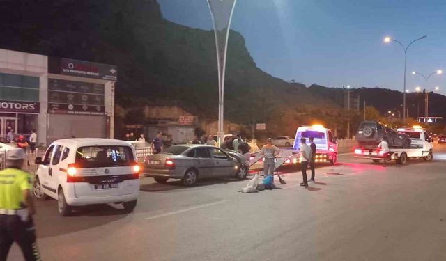Afyonkarahisar’da kaza 3 kişi yaralandı