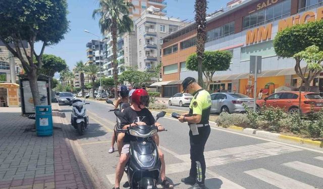 Alanya’da aranan 3 şahıs yakalandı