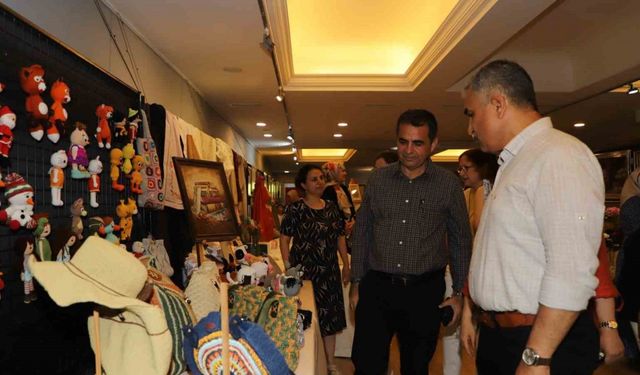 Alanya’da “Üreten Ellerden Bir Tutam Mutluluk” Sergisi açıldı