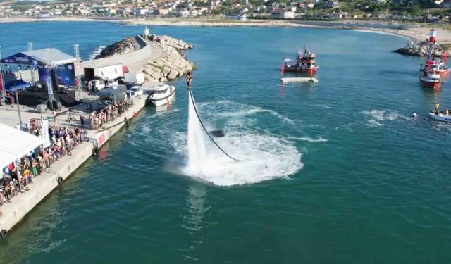 Arnavutköy’de Kabotaj Bayramı kutlamaları renkli görüntüler oluşturdu