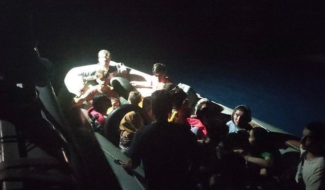 Ayvacık açıklarında 27 kaçak göçmen yakalandı