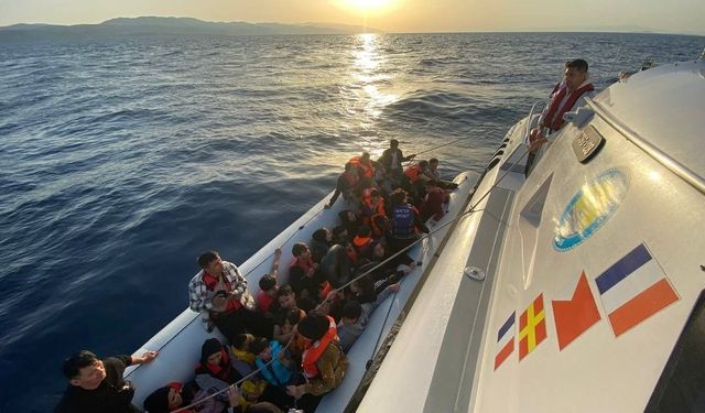 Ayvacık açıklarında 30’u çocuk, 75 kaçak göçmen yakalandı