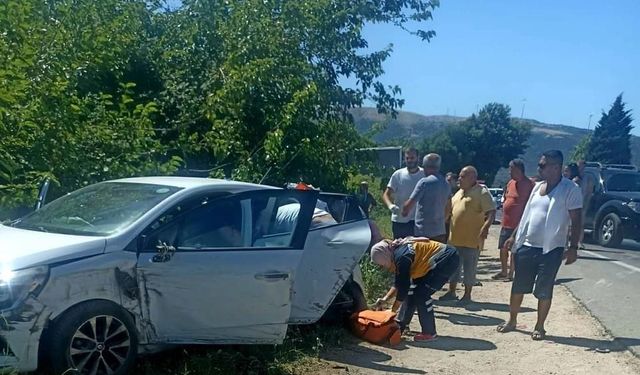 Balıkesir’de trafik kazası: 2 yaralı