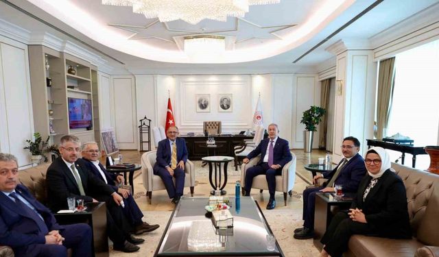 Başkan Büyükkılıç’tan Ankara’da ‘Kayseri’ zirvesi