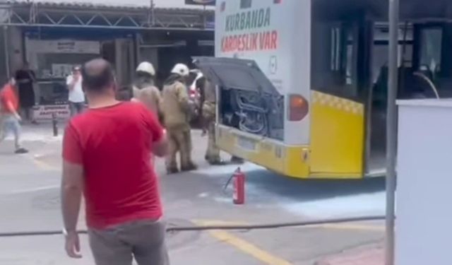 Beykoz’da İETT otobüsünden dumanlar yükseldi, yolcular tahliye edildi