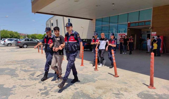 Bursa’da 11 kaçak göçmen sınır dışı edildi