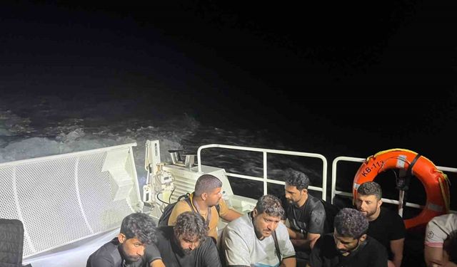 Datça’da 13 düzensiz göçmen yakalandı
