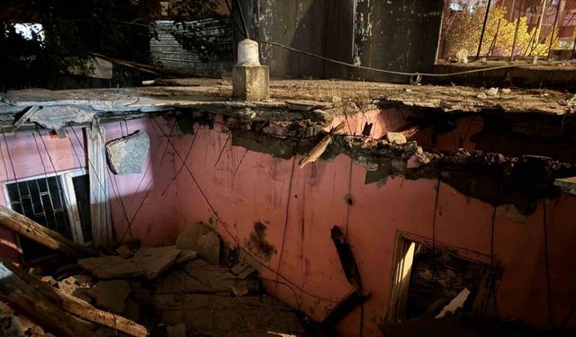 Diyarbakır’da metruk yapının tavanı çöktü