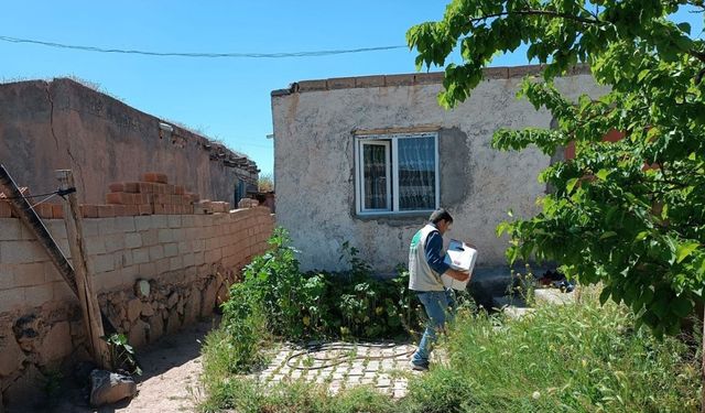 Doğubayazıt’ta ihtiyaç sahibi ailelere Kurban Bayramı yardımı