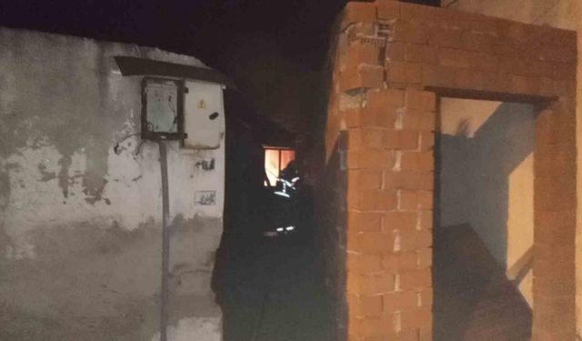 Edremit’te ev yangını korkuttu