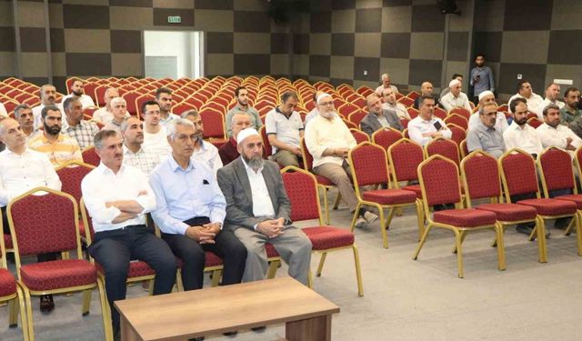 Elazığ’da yaz Kur’an kurslarında görev alacak personele yönelik seminer