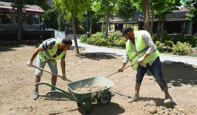 Esenyurt Belediye Başkanı Özer’den parklara “hizmet seferberliği”