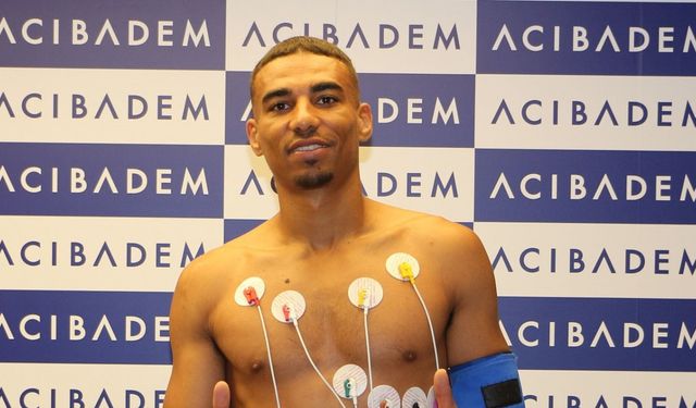 Fenerbahçe’de Djiku ve Osayi-Samuel sağlık kontrolünden geçti