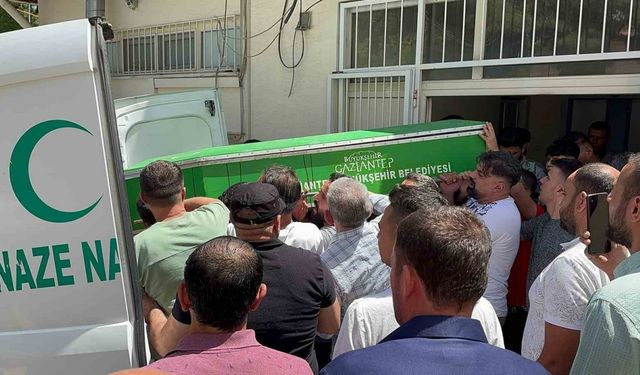 Gaziantep’te cinnet getiren şahıs 4 arkadaşını katlederek intihar etti