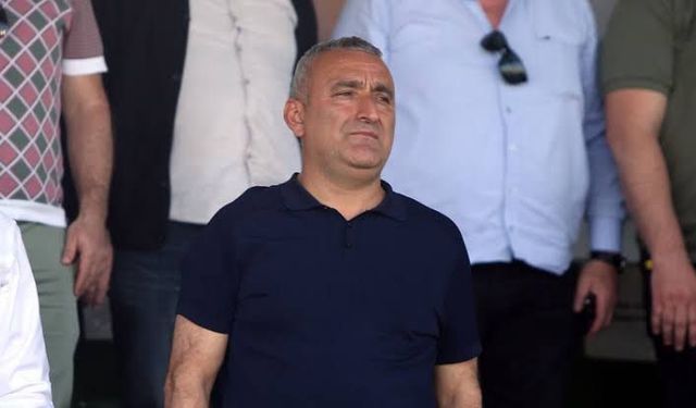 Karacabey Belediyespor Başkanı Ekrem Senal, haklarını devretme kararı aldı