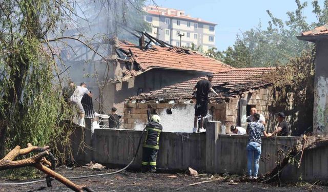 Kayseri’de tüp deposunda yangın