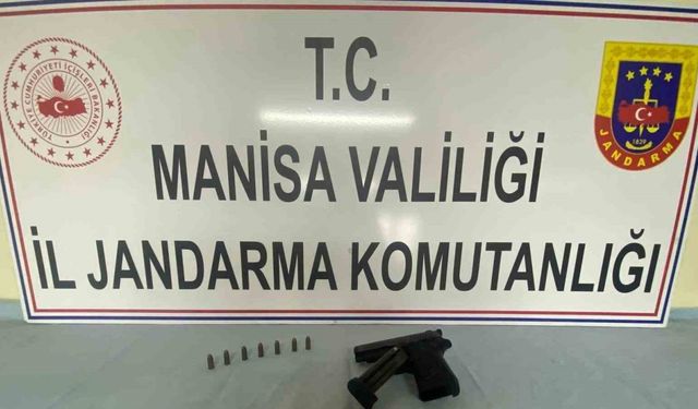 Manisa’da şüpheliden ruhsatsız tabanca çıktı