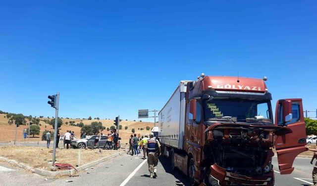 Mardin’de trafik kazası: 1’i ağır, 5 yaralı