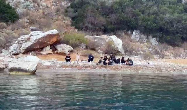 Marmaris Namlıalan koyunda 7 düzensiz göçmen yakalandı