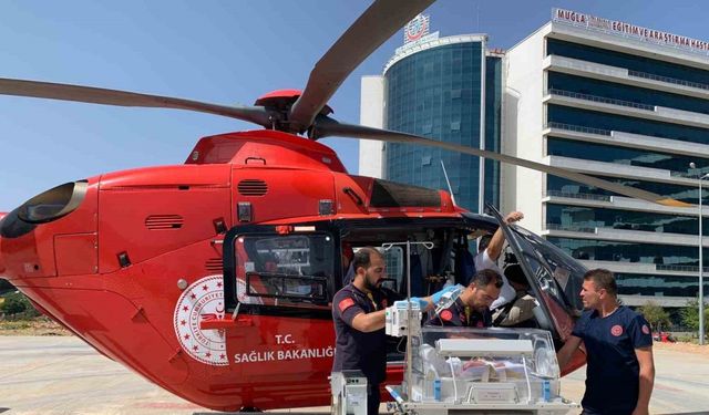 ’Mavi Bebek’ hastalığı teşhisi konan bebek Ambulans Helikopter ile Ankara’ya sevk edildi