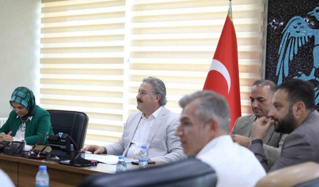 Melikgazi Belediyesi Türkiye’ye örnek olan kentsel dönüşüm çalışmalarına hız kesmeden devam ediyor