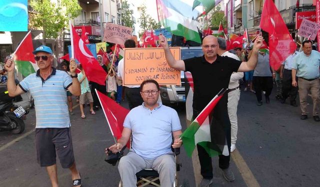 Mersin’de Filistin’e destek, İsrail’e tepki yürüyüşü