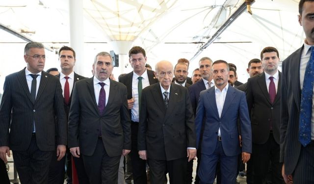 MHP Lideri Bahçeli, Ülkü Ocakları Birliği Genel Başkanlarından Doğan’ın cenaze törenine katıldı