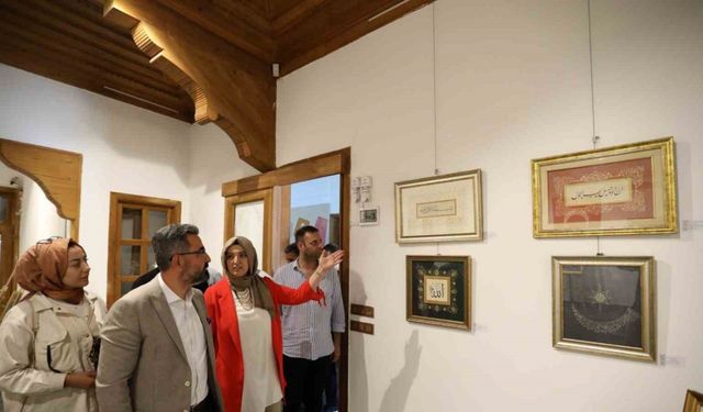 ’Mühre’ Tezhip Sergisi Kent Müzesinde görücüye çıktı