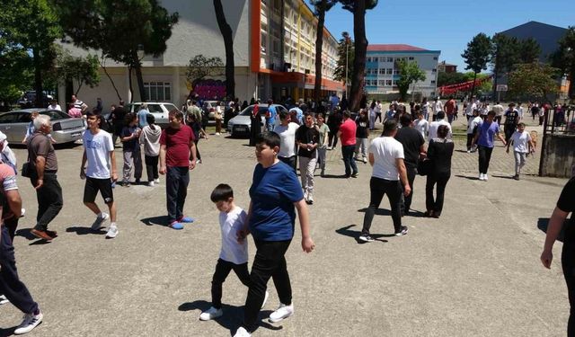 Ordu’da 34 okulda 6 bin 686 öğrenci LGS sınavında ter döktü