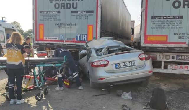 Otomobil tırın dorsesine çarptı: Polis memuru hayatını kaybetti, eşi ve çocuğu yaralandı
