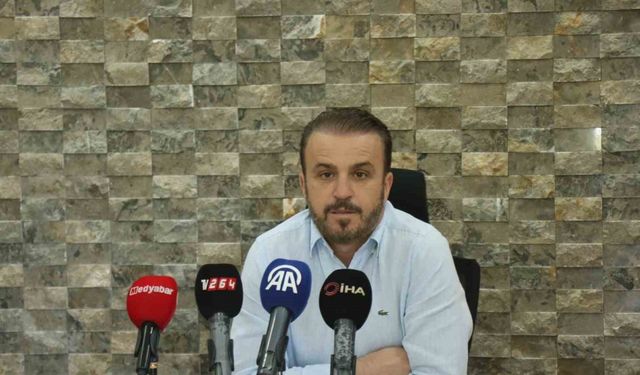 Sakaryaspor Başkanı Genç: "Sezon başında bırakıyoruz diye çocuklarıma söz verdim”