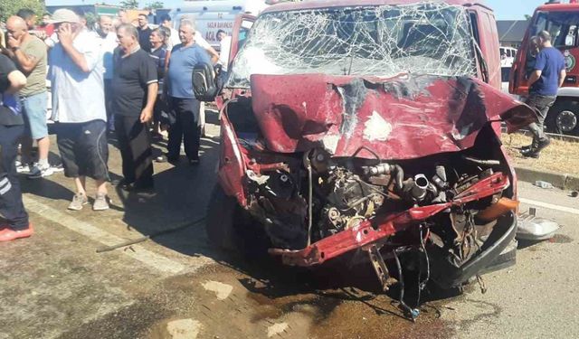 Samsun’da zincirleme trafik kazası: 1 ölü, 2 ağır yaralı