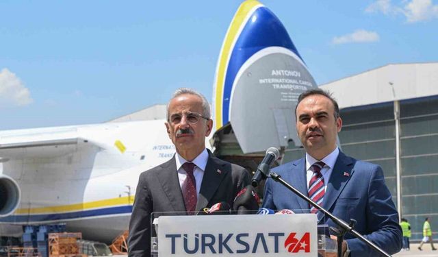 Sanayi ve Teknoloji Bakanı Kacır: “Türkiye haberleşme uydusu üreten 11 ülkeden biri”